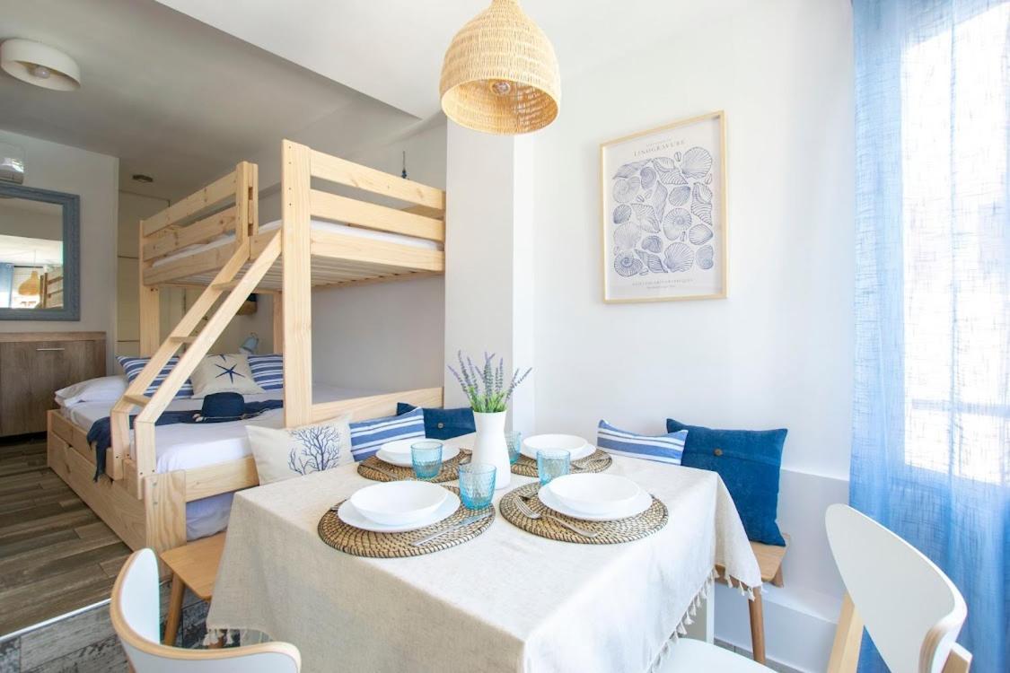 Apartbeach La Brisa Y Frente Playa Ла-Пинеда Экстерьер фото